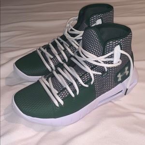 Under Armour HOVR Men’s Basketball Shoes